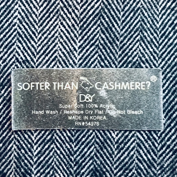 Softer Than Cashmere Gray Herringbone Fringe Scarf - Picture 4 of 7